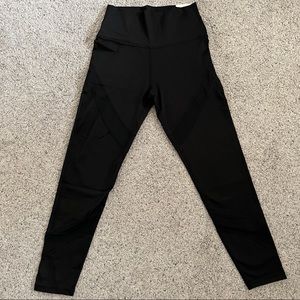 NWT ⋆ Aerie | “Move” High-Waisted Mesh Insert 7/8 Leggings